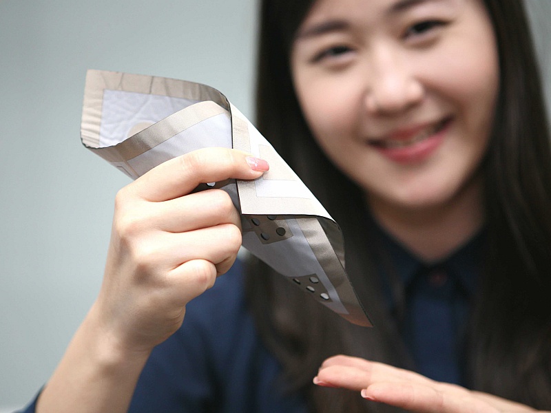 LG Develops Flexible Textile Pressure Sensors
