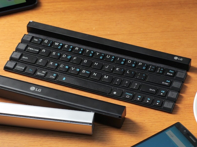 LG Unveils Foldable, Wireless 'Rolly Keyboard'