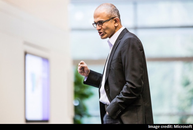 Microsoft's Nadella expected to go on the offensive at Office for iPad event