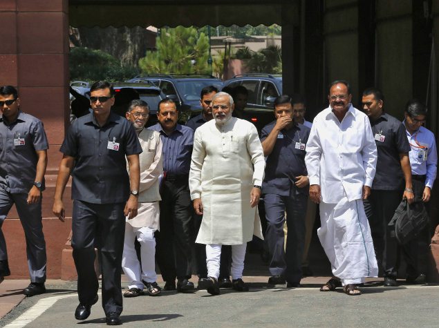 Facebook and Twitter Forging Deep Ties With Modi Government