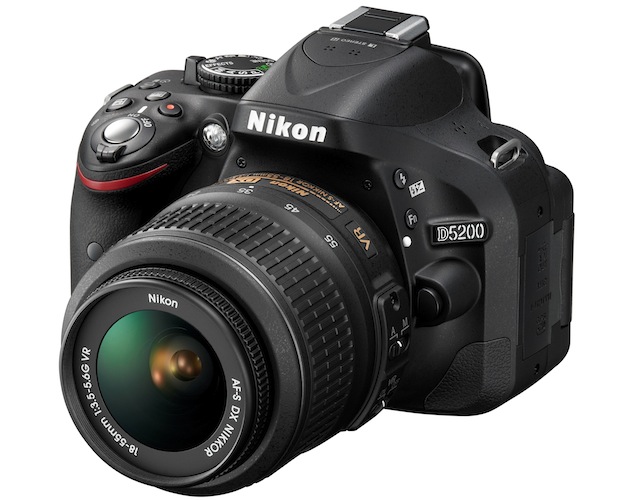 Nikon announces D5200 DSLR for Rs. 46,950; ships this December