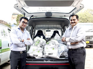 These 2 Indian Startups Will Pay Cash for Your Trash