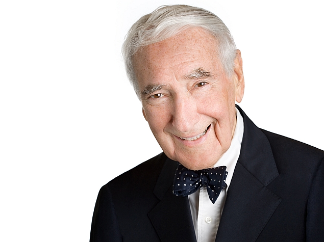 Comcast Founder, Cable Industry Leader Ralph Roberts Dies at 95