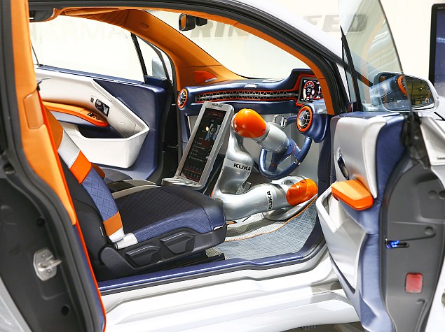 Google to Release Monthly Data on Self-Driving Car Accidents