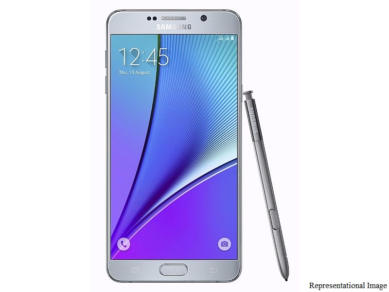 Samsung Galaxy Note 6 Tipped to Be Water Resistant Sport Iris