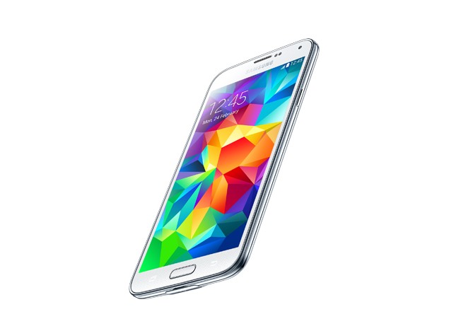 Samsung Galaxy S5 goes on sale worldwide