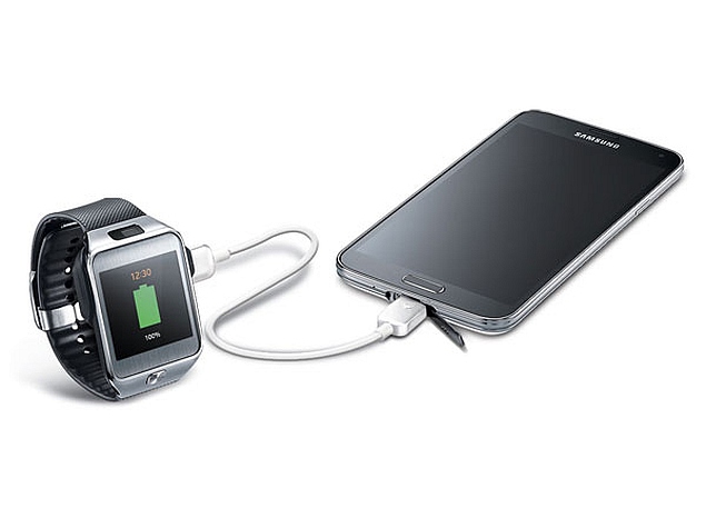 Samsung's New Cable Lets You Charge Devices Using a Galaxy Phone or Tablet