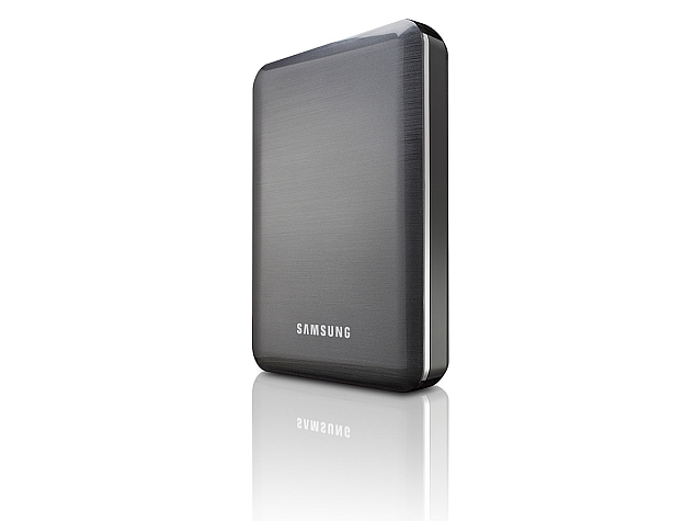 Samsung Unveils 1.5TB Wireless Media Streaming Drive With Built-In Battery