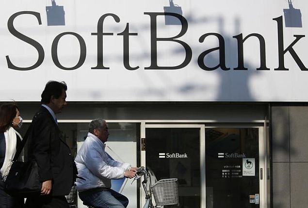 SoftBank Paid $135 Million for Former Google Executive Arora: Reports