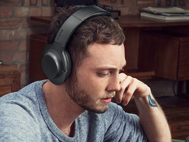 Sony h.ear on Wireless NC MDR100ABN Headphones Launched at Rs. 21,990