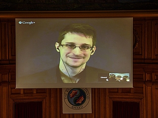 Twitter CEO Jack Dorsey to Interview Edward Snowden via Periscope on Tuesday