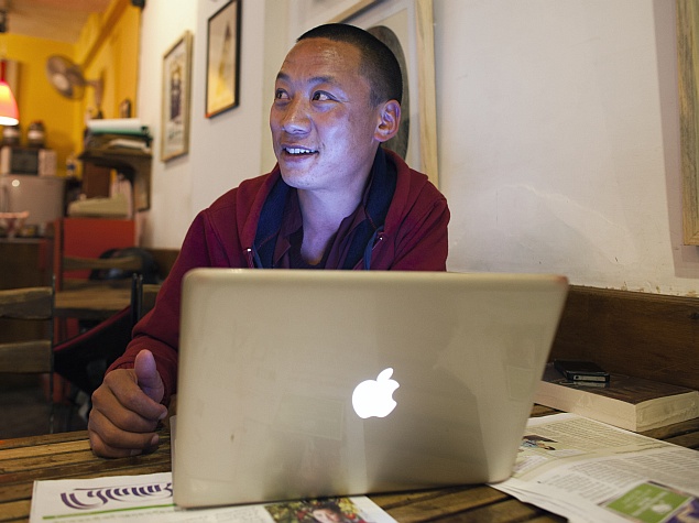 Hacker-Hit Tibetan Monks 'Detach From Attachments'