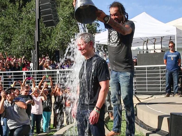 US Diplomats Banned From ALS Ice Bucket Challenge