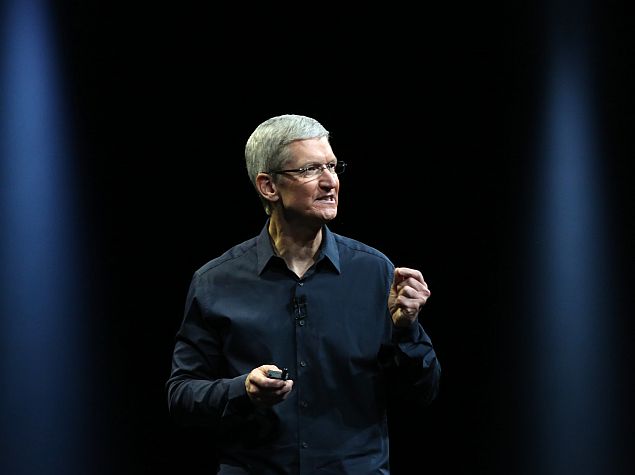 Tim Cook to Google Users: 'You're Not the Customer. You're the Product.'