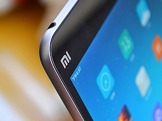 Xiaomi Mi Note 2 Tipped to Sport Samsung-Made Curved Amoled Display