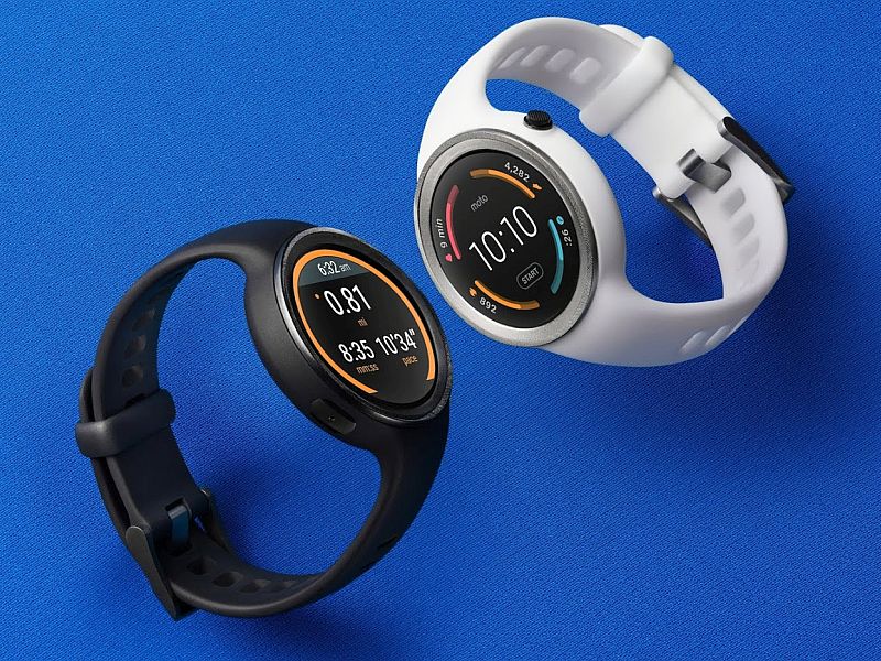 Moto Pauses Its Smartwatch Efforts; Won't Launch New Wearable Alongside Android Wear 2.0 Launch