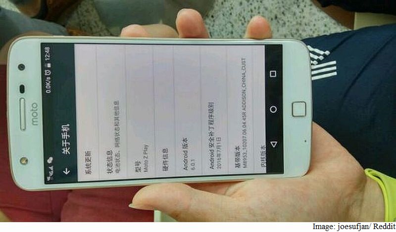 Moto Z Play Leaked in Live Images Showing Glass Back Panel