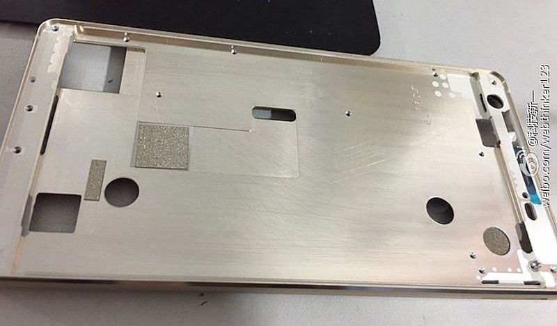 samsung_galaxy_s7_chassis_leak_weibo.jpg