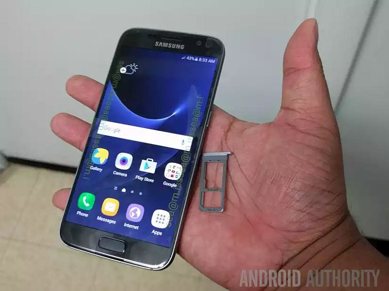 Samsung Galaxy S7 Spotted in New Leaked Live Images, Video