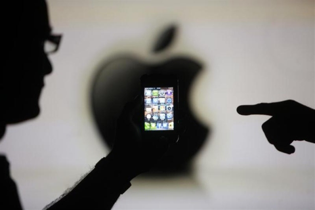 Apple to sell audio ads on 'iRadio' music service - report