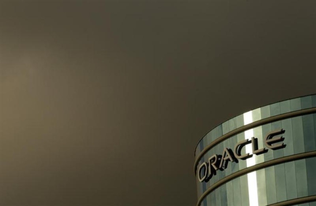 Oracle and NetSuite unveil cloud-computing alliance