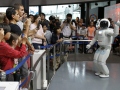 Honda's robot museum guide not yet a people person